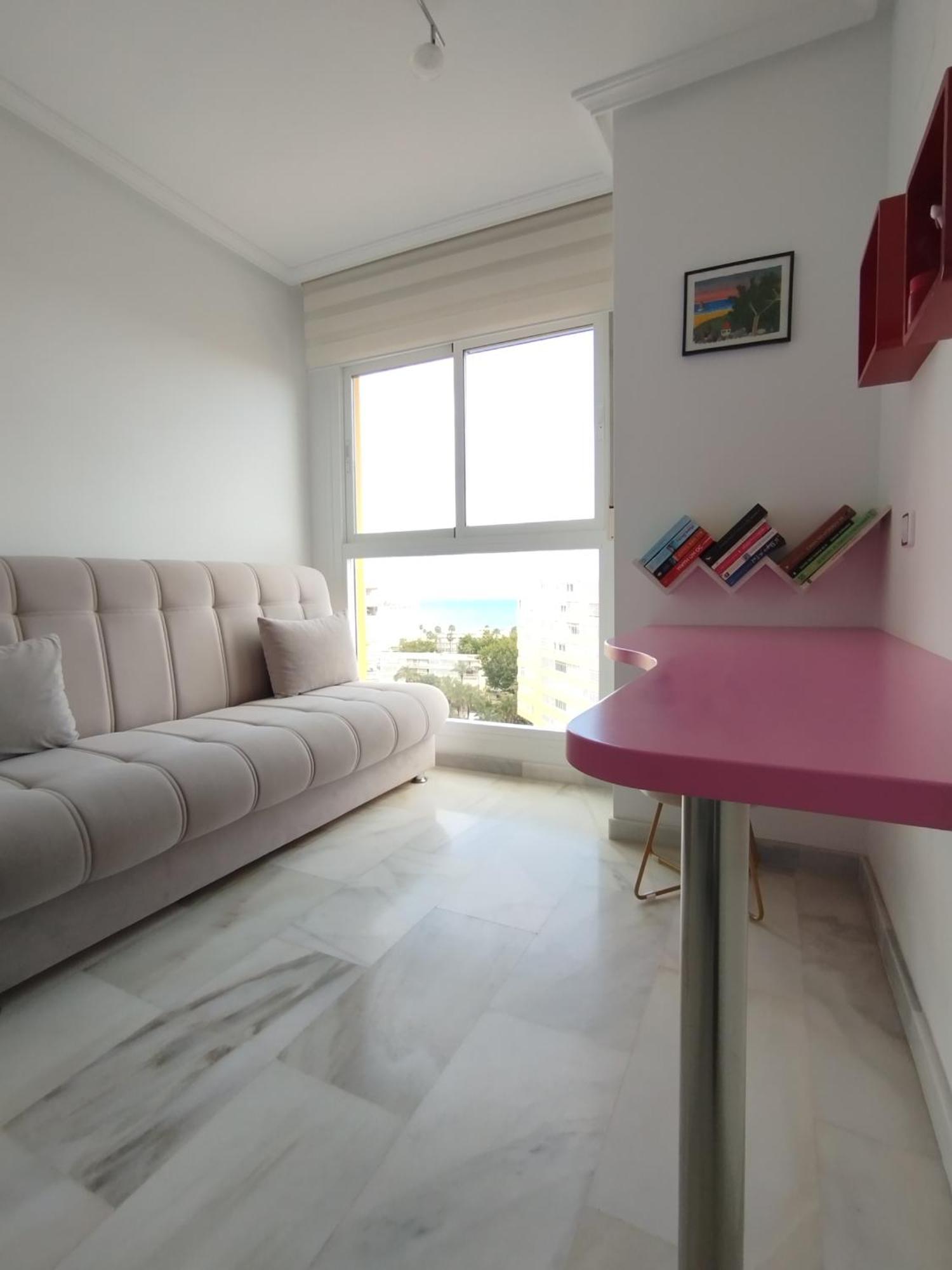 Apartamento Atico Duplex con vistas al mar. Dos plazas de garaje Torremolinos Exterior foto