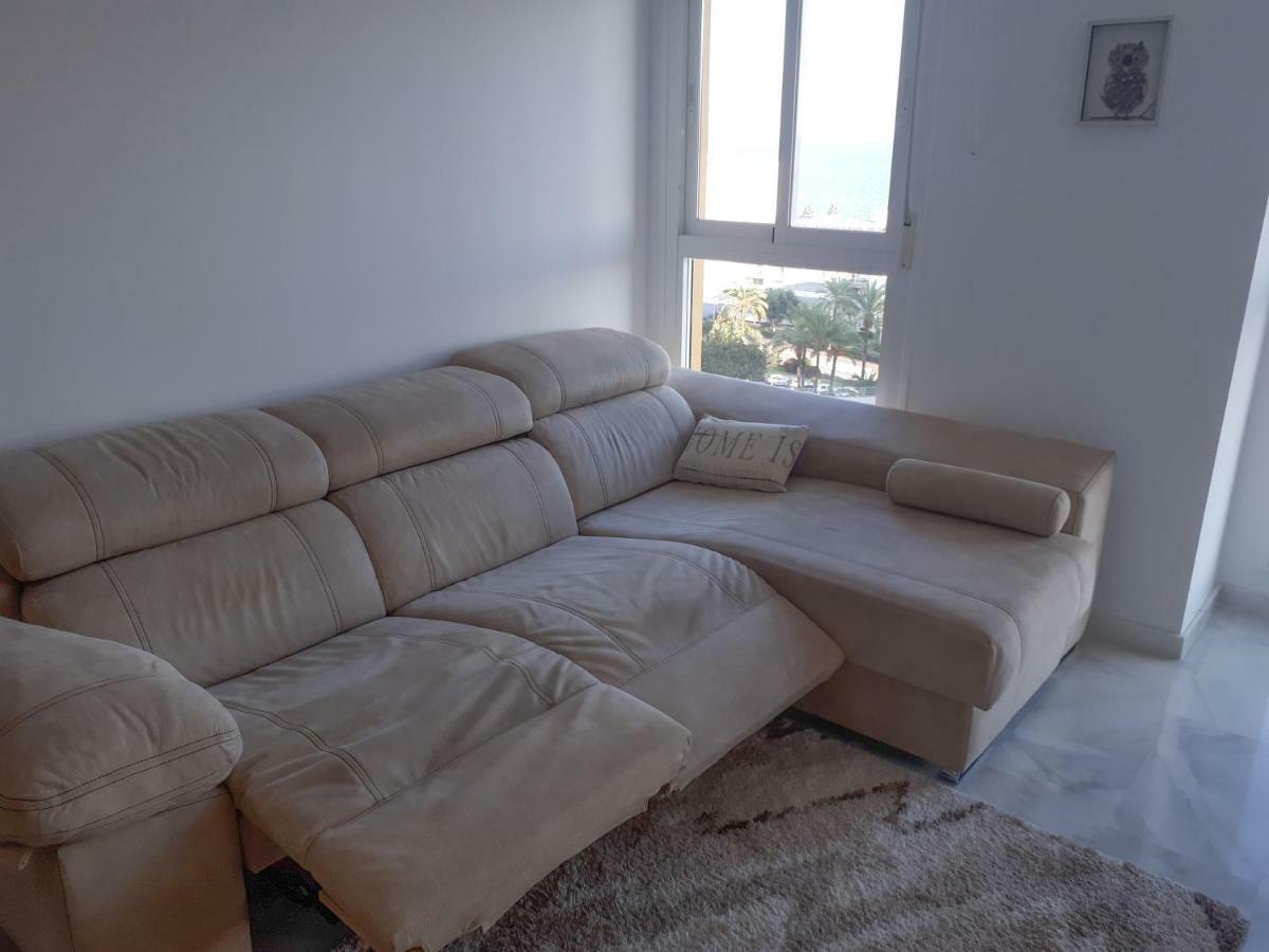 Apartamento Atico Duplex con vistas al mar. Dos plazas de garaje Torremolinos Exterior foto